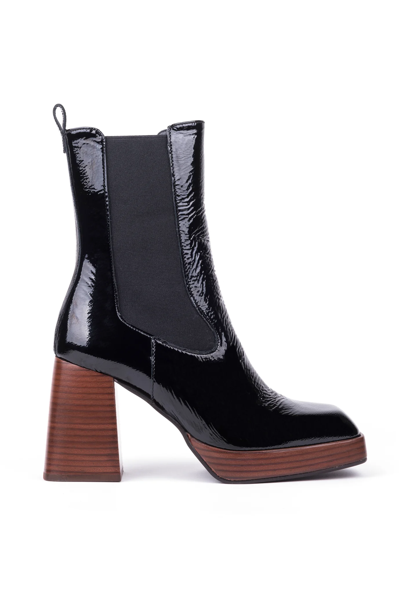 Botins chelsea de salto alto compensado em verniz - Image 2