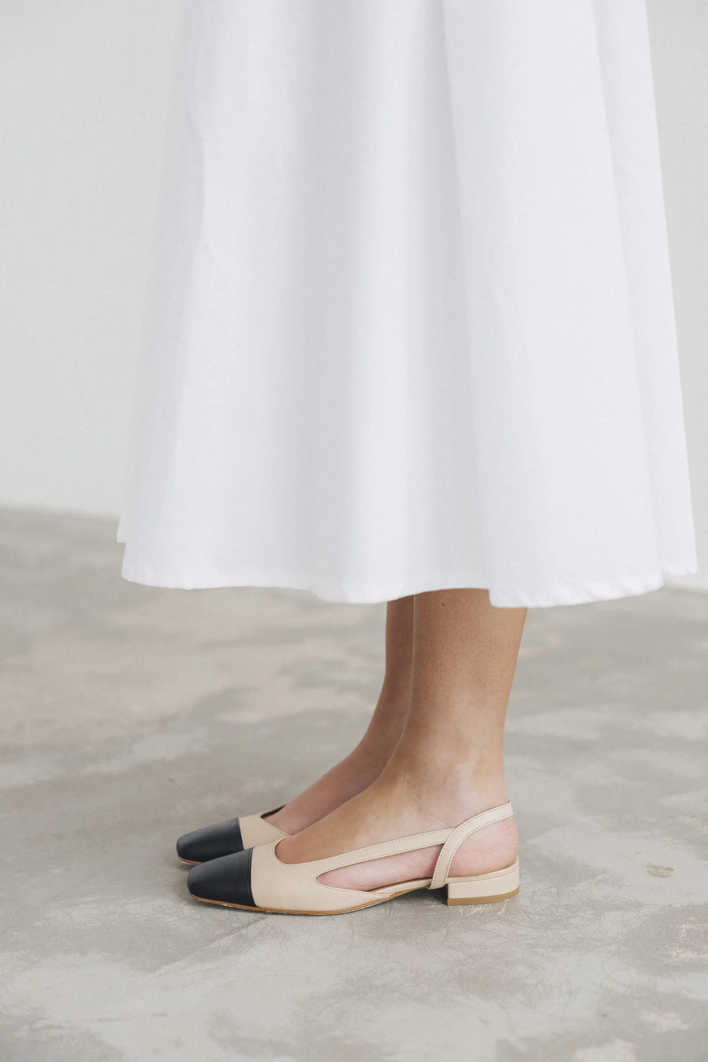 Slingbacks rasos em pele - Image 4