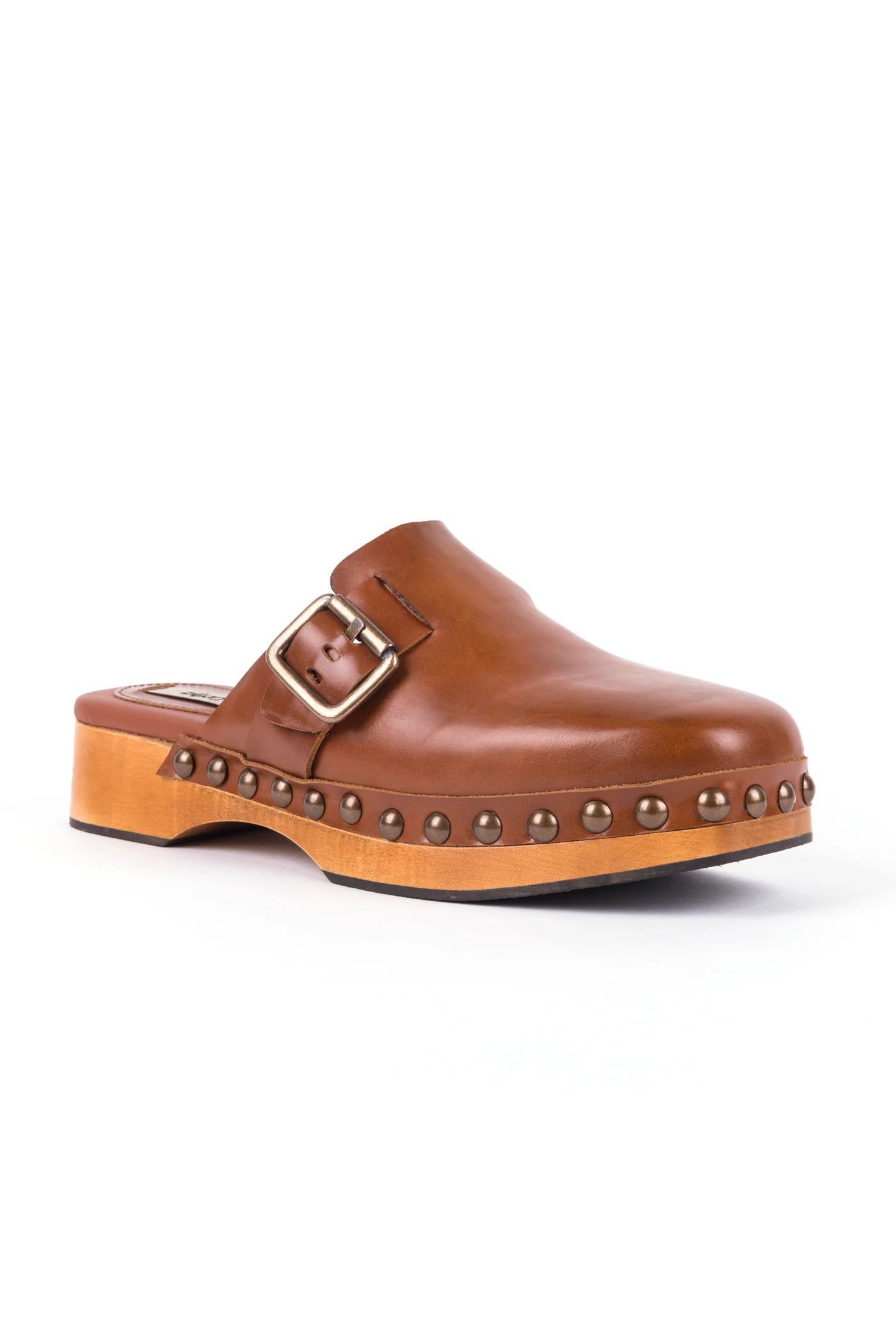 Socas em pele com tachas - Image 10