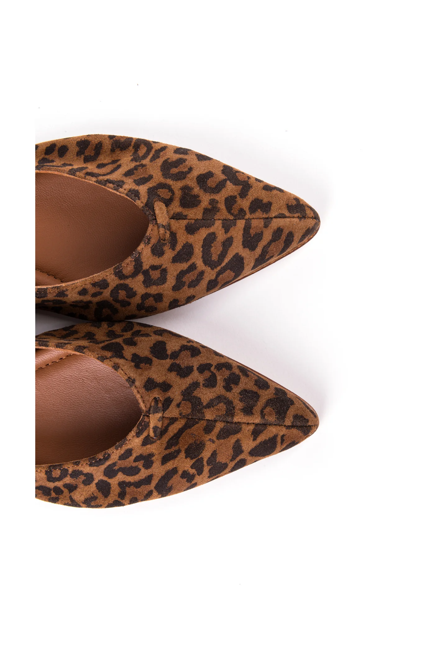 Sabrinas bicudas em croute leopardo - Image 4