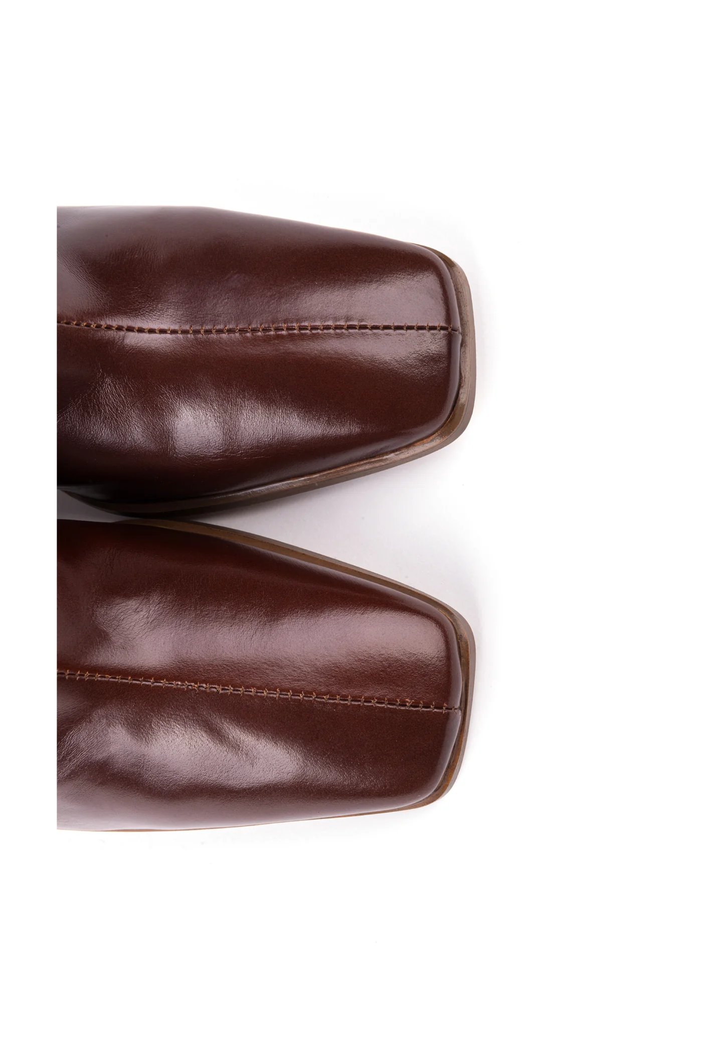 Botas de salto alto em pele - Image 6