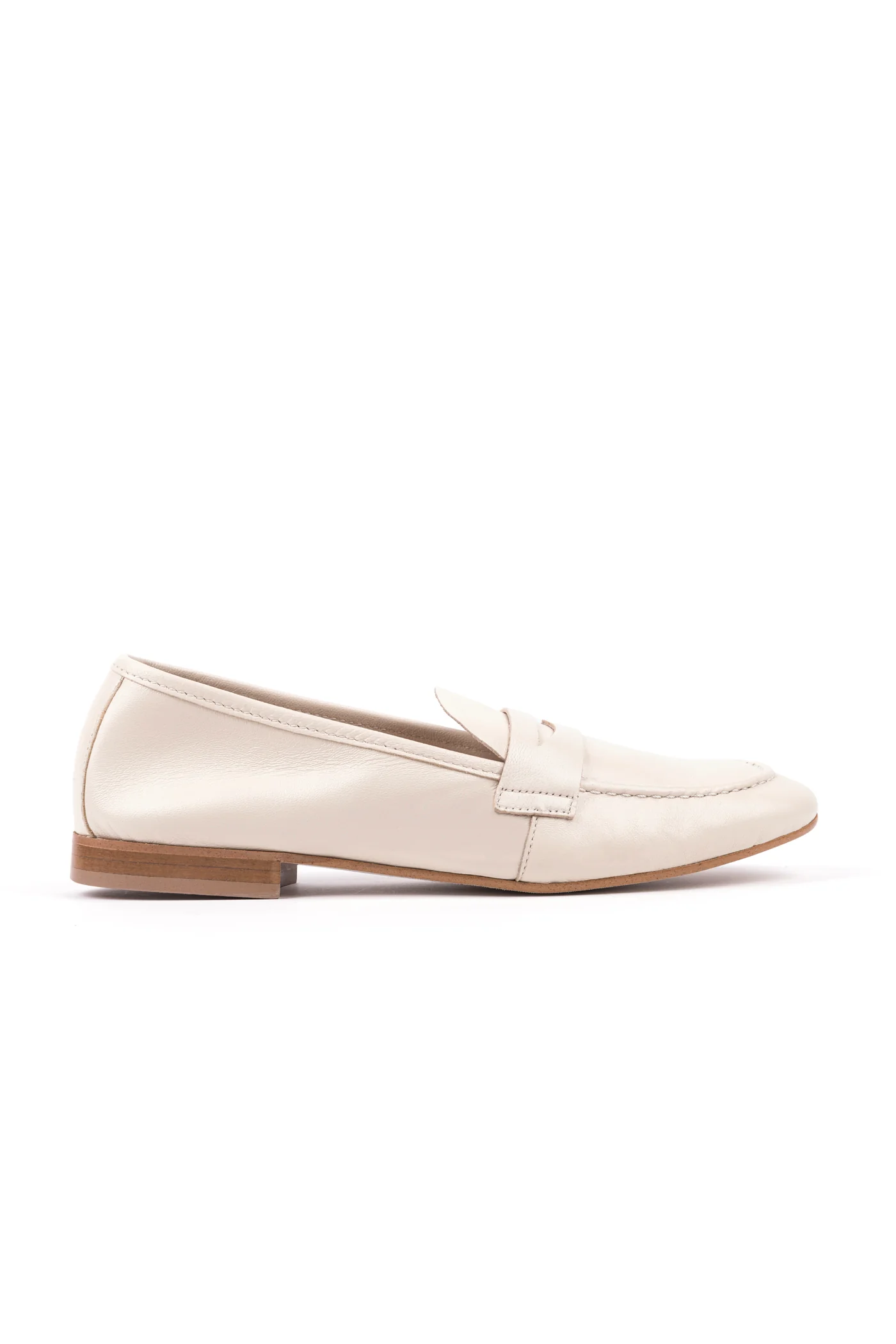 Loafers rasos em pele - Image 3